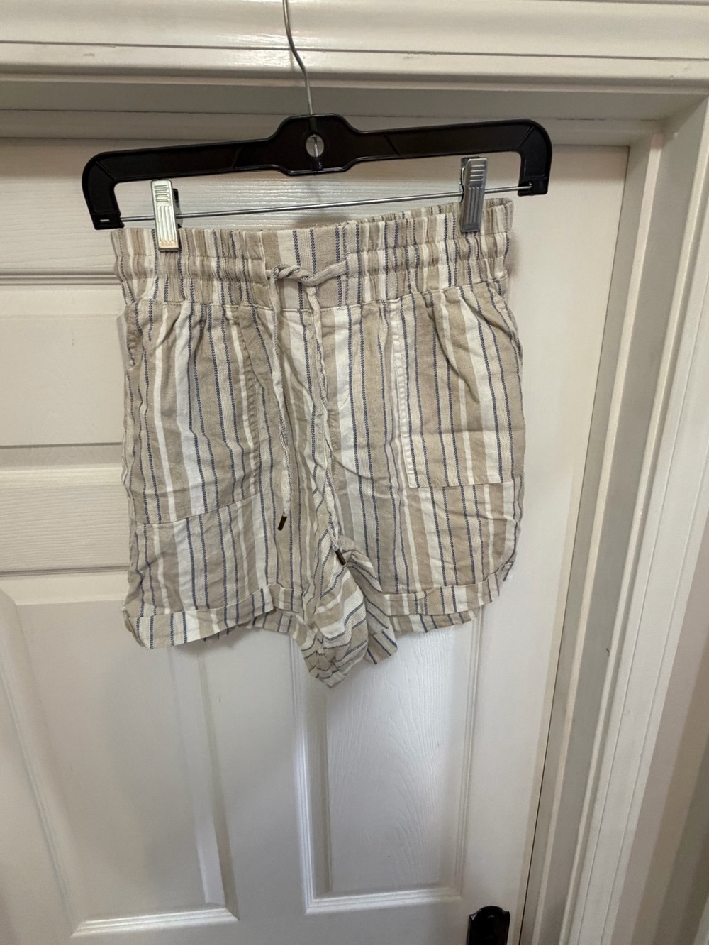 Striped Beige Linen-Blend Drawstring Bermudas